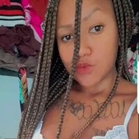 lolomorenaa Adlı Modelin Çevrimdışı Sohbet Odası