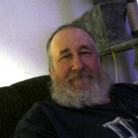 غرفة دردشة Bigballsbruiser دون اتصال