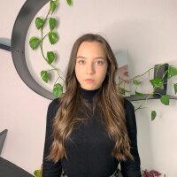 VikaRoberts Adlı Modelin Çevrimdışı Sohbet Odası