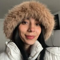 Laugreen_ webcam model