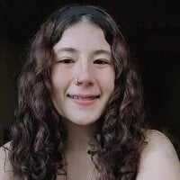 AuroraFishx69 webcam model