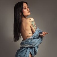 Mia_blake__