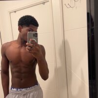 kidbangalafr's Offline Chat Room