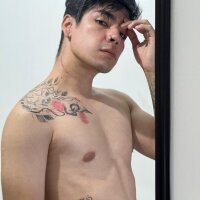 Keen_Sexx's Offline Chat Room