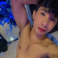 RyansweetHot model avatar