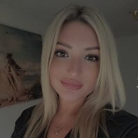 Blondie_Sasha webcam