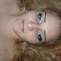 غرفة دردشة MarietteFire دون اتصال