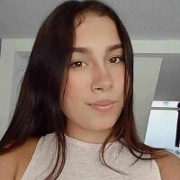 Macaareena 离线聊天室