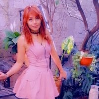 Dulcegomez69's Offline Chat Room