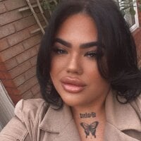 DollyDollxx Offline Chatraum