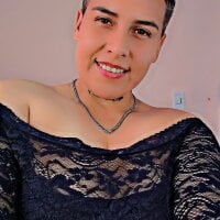 Yessi_rousse