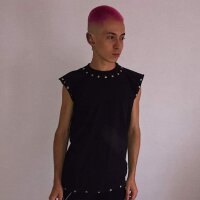 غرفة دردشة nickywood- دون اتصال