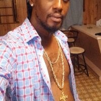 BLAcKGoDkINg864 webcam