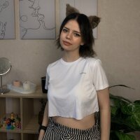 AnaRlvera's Profile Pic