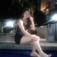 shytightcollagegirl's Offline Chat Room