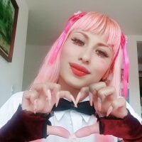 MikaLune webcam model