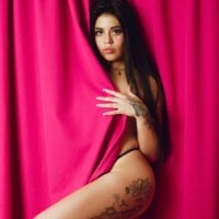 Sophy_white_ webcam model