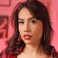 PilarJones_ webcam