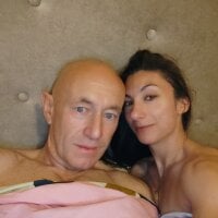 IvonneAndDom webcam