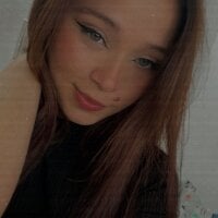 jenelotizz06 webcam model