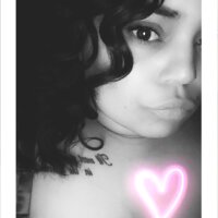 thickness27's Offline Chat Room