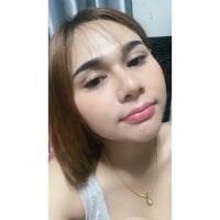 Penpicha12's Offline Chat Room