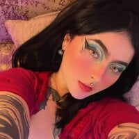 hannybluee model avatar