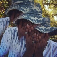 CheTitty Adlı Modelin Çevrimdışı Sohbet Odası