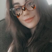 KitanaKahnxo's Offline Chat Room