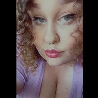 superthiccpeach's Offline Chat Room