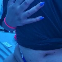 Arnaty111 webcam model