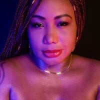 mary_kisses' Profile Pic