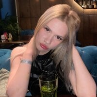 ChristaBuchann webcam model
