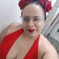 CataleyaaGold's Avatar Pic