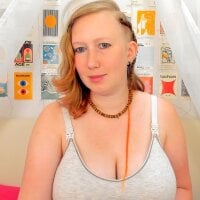 Tata_foxy_x webcam model