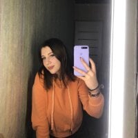 Offline chatovací místnost LaylaYoung__
