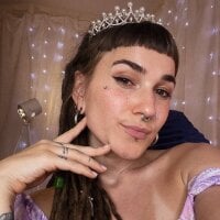 FoxRineHelen Gambar Avatar