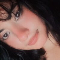 Ariabrownn1_