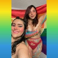 nicky_andcamil webcam