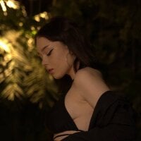 Ashley_Dickson's Offline Chat Room