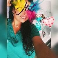 Apolonia_97's Offline Chat Room