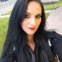 Elzababa Adlı Modelin Çevrimdışı Sohbet Odası