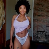 RosalineCapulet Offline Chatraum