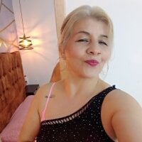 Abby-Blonde webcam model