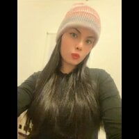 sofia_nenita's Offline Chat Room