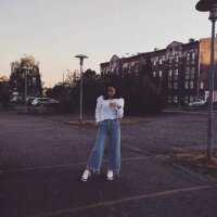 EllaGill offline chatrum