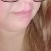 Guearlicacho's Offline Chat Room