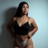 emily__garcia_ webcam