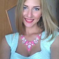 TamilaSwong Adlı Modelin Çevrimdışı Sohbet Odası