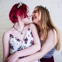 CrystallElineX's Offline Chat Room